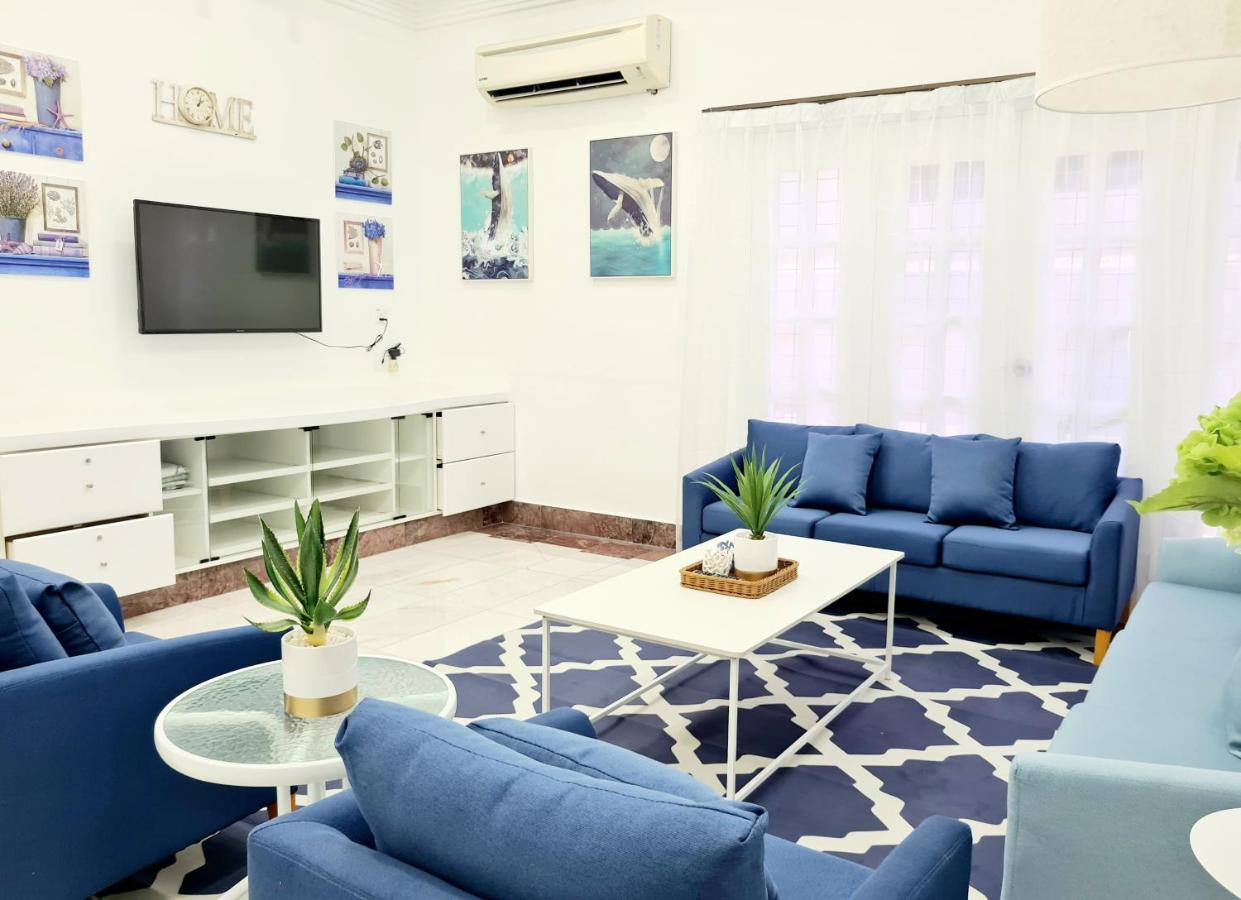 527 Beachhouse L 5 Bedroom With Swimming Pool - 3Min Walk To The Beach Tanjung Bungah  Exteriér fotografie