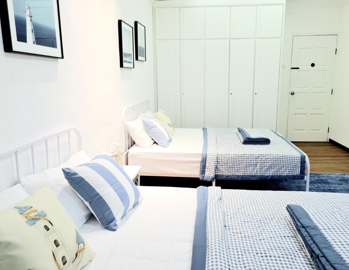 527 Beachhouse L 5 Bedroom With Swimming Pool - 3Min Walk To The Beach Tanjung Bungah  Exteriér fotografie