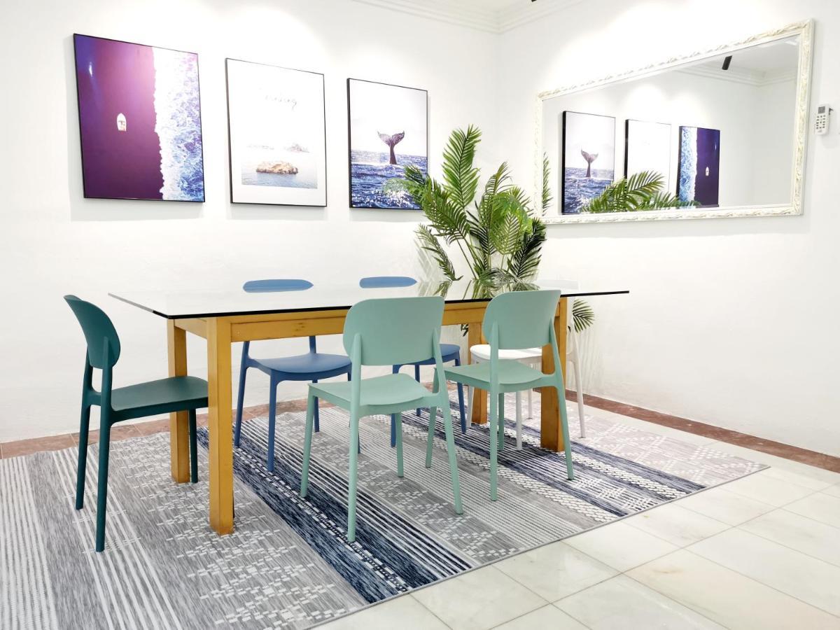 527 Beachhouse L 5 Bedroom With Swimming Pool - 3Min Walk To The Beach Tanjung Bungah  Exteriér fotografie