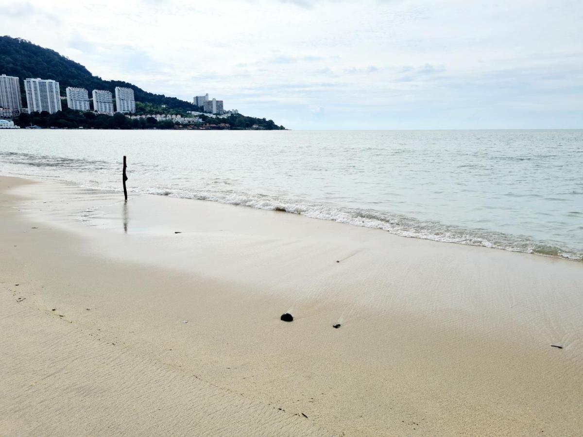 527 Beachhouse L 5 Bedroom With Swimming Pool - 3Min Walk To The Beach Tanjung Bungah  Exteriér fotografie